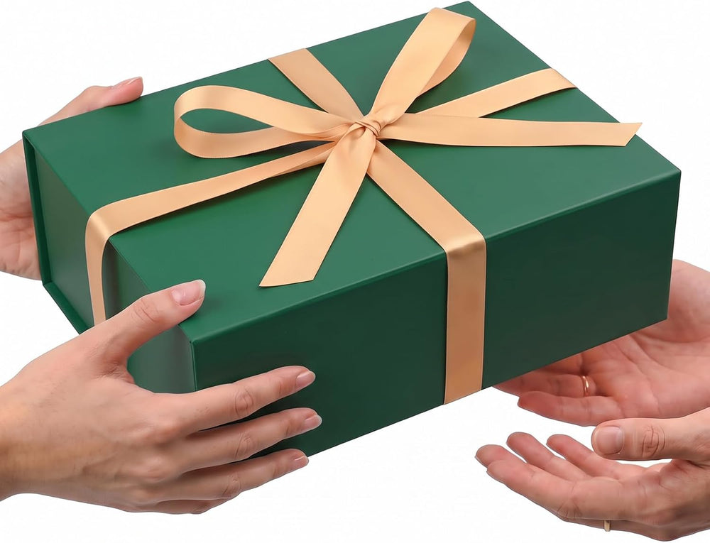 5 Pack 9.5"x7"x3.5" Dark Green Gift Box for Christmas with Mag...