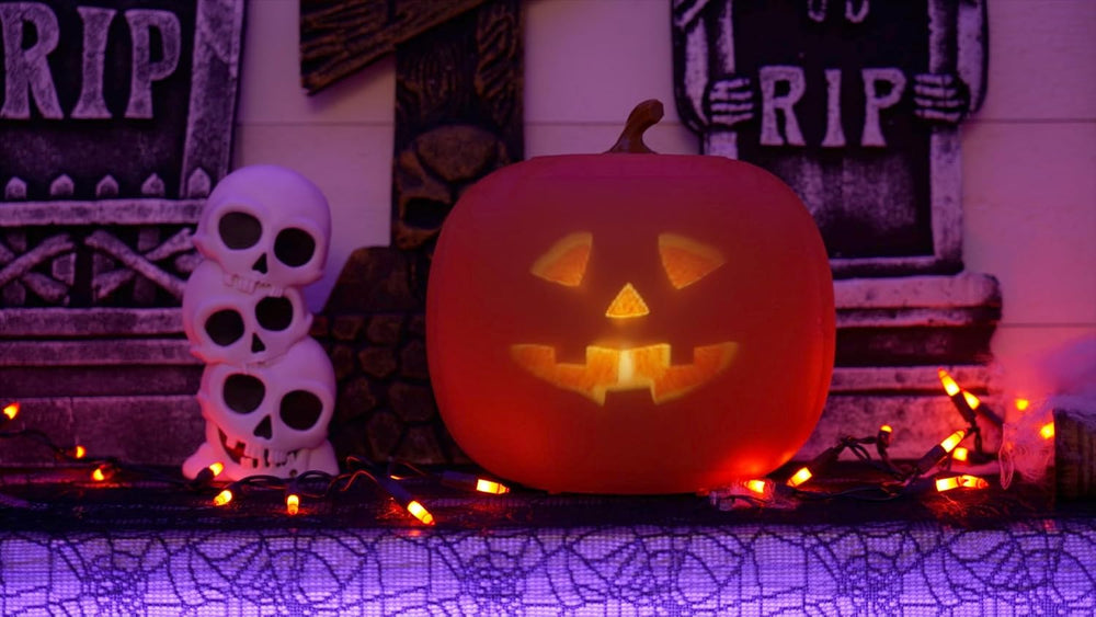 Jabberin' Jack Talking Animated Pumpkin with 8 Inch Screen and Built-in P...