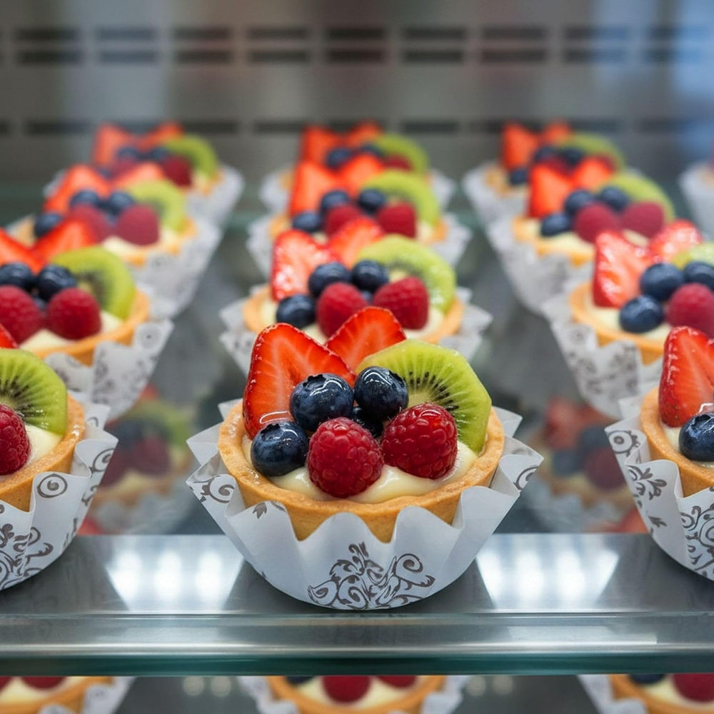 Restaurantware 0.4 oz Vintage Floral Paper Mini Baking Cup, Flared, 200 Ct