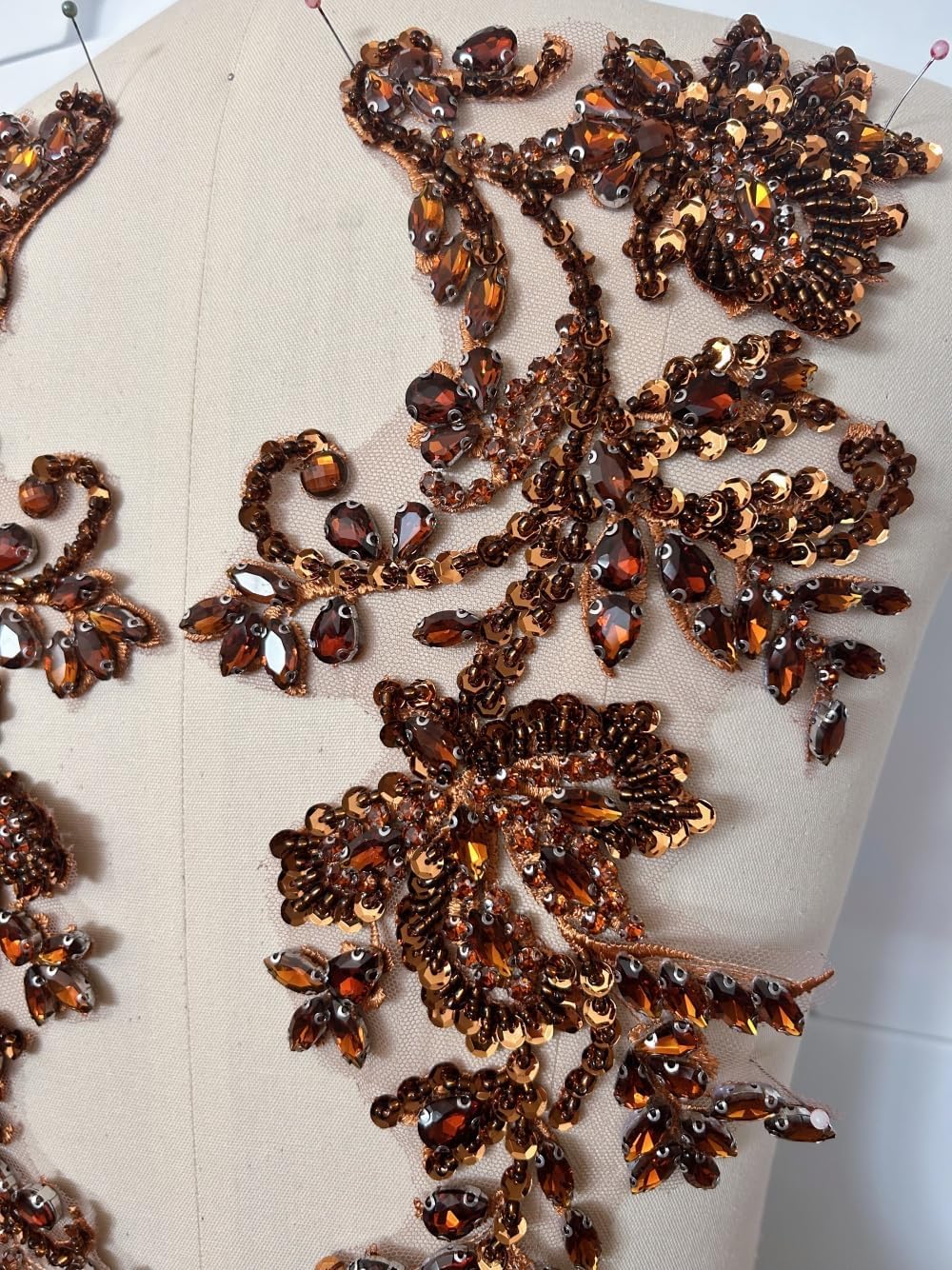 1 Pair/lot Costumes Beaded Appliques and Patches with Crystals Rhinestones Se...