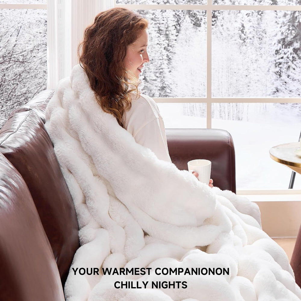Faux Fur Cozy Heated Blanket Twin Size,White,62"x84"
