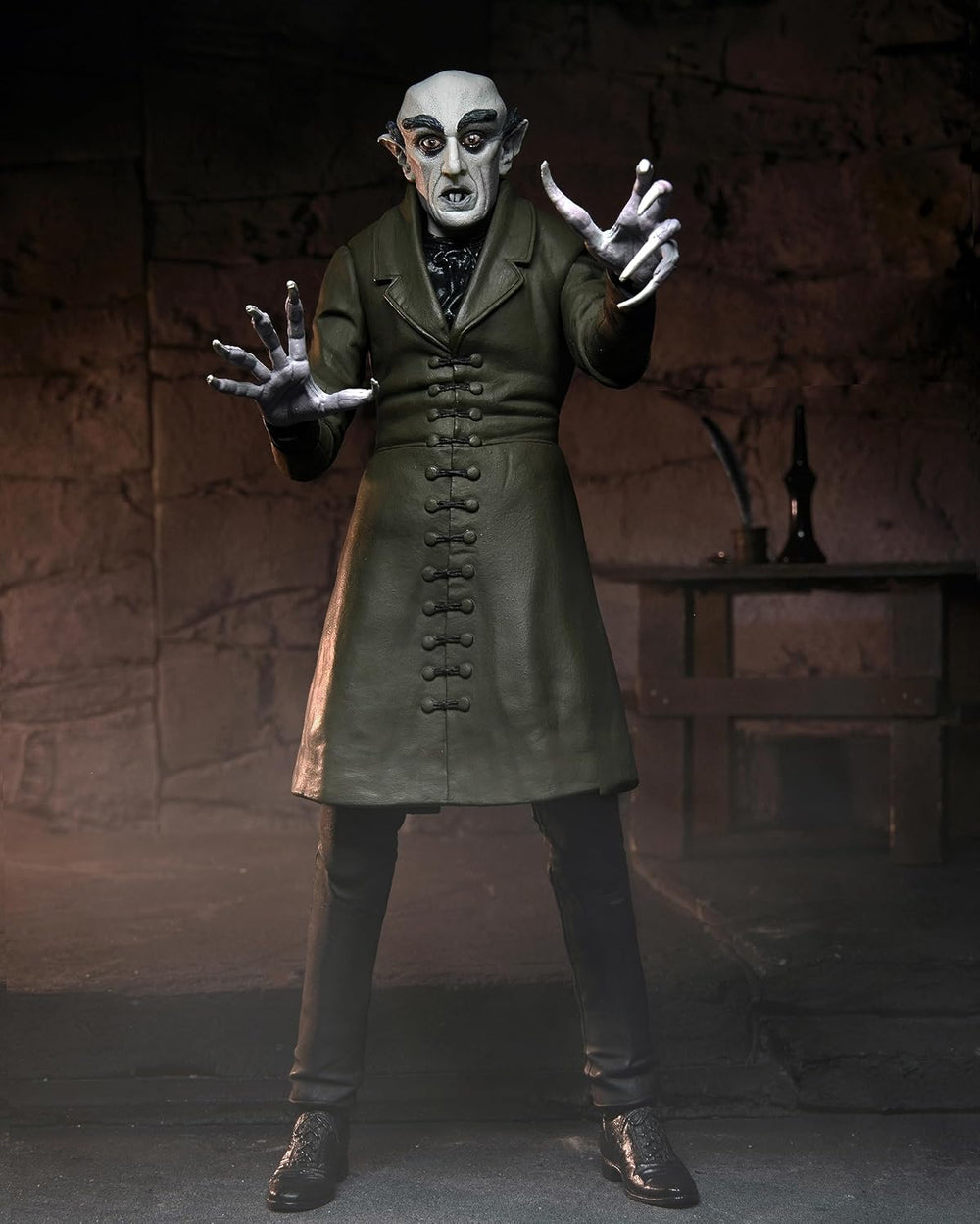 NECA - Nosferatu - Ultimate Count Orlok 7In Action Figure