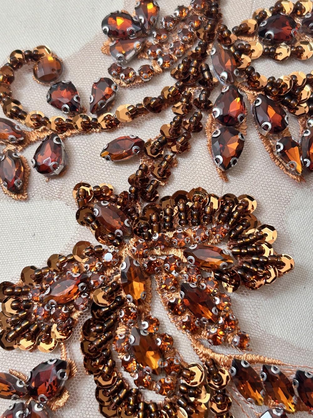 1 Pair/lot Costumes Beaded Appliques and Patches with Crystals Rhinestones Se...