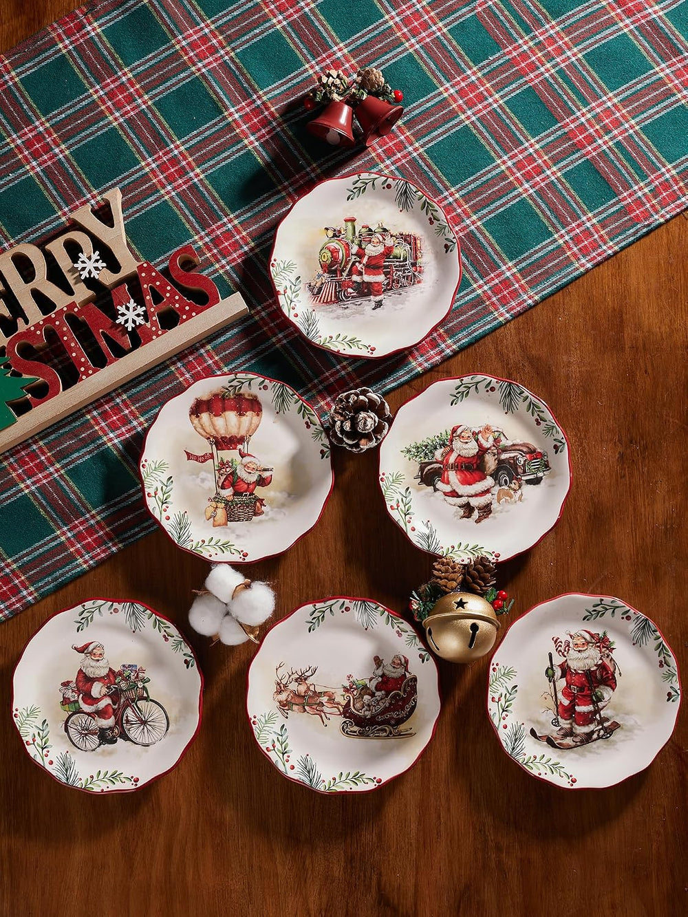 Bico Santa On The Way Scalloped Christmas Appetizer Plates Set of 6, 6 In