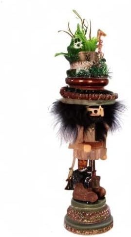 kurt adler 15-inch hollywood™ zoo menagerie nutcracker, close-up detail