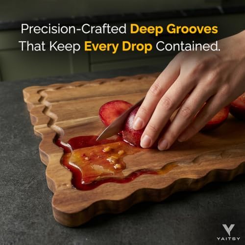 Scalloped Acacia Cutting Board Set of 3- Wooden Cutting Boards for Kitchen, Decorative Shaped Wood Serving Tray for Bread, Cheese & Charcuterie, Wreath Style - Small, Medium, and Large Size