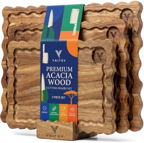 Scalloped Acacia Cutting Board Set of 3- Wooden Cutting Boards for Kitchen, Decorative Shaped Wood Serving Tray for Bread, Cheese & Charcuterie, Wreath Style - Small, Medium, and Large Size
