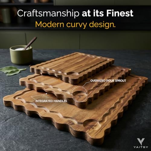 Scalloped Acacia Cutting Board Set of 3- Wooden Cutting Boards for Kitchen, Decorative Shaped Wood Serving Tray for Bread, Cheese & Charcuterie, Wreath Style - Small, Medium, and Large Size