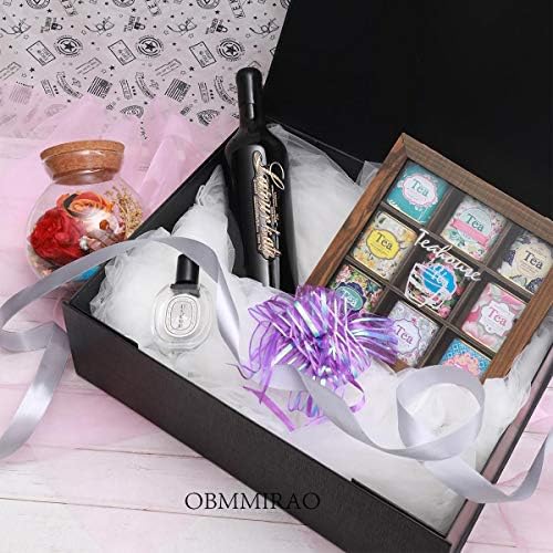 black magnetic extra large gift box with lid,16.5x13x5, close-up detail