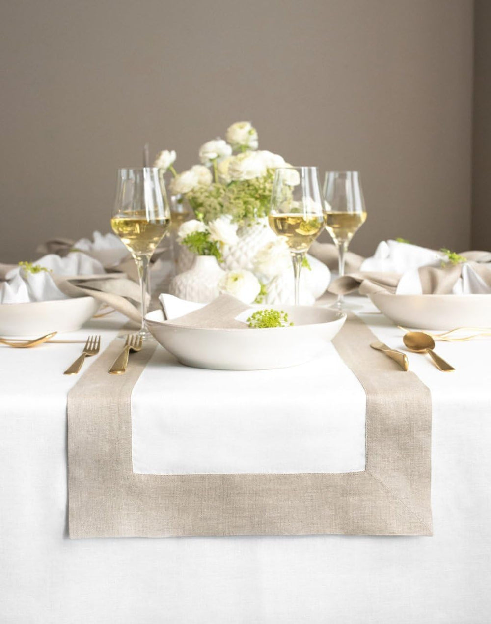 Solino Home 100% Linen Table Runner, 14 x 108 in, Natural and White Border
