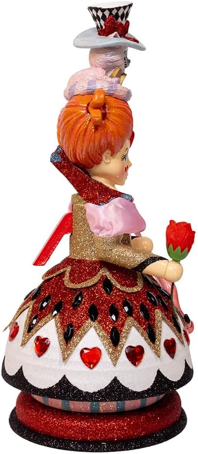 kurt adler 13" hollywood nutcrackers™ queen of hearts shown in use