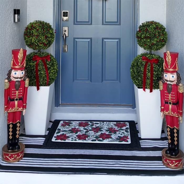 haute decor christmas nutcracker - red, gold (37, close-up detail