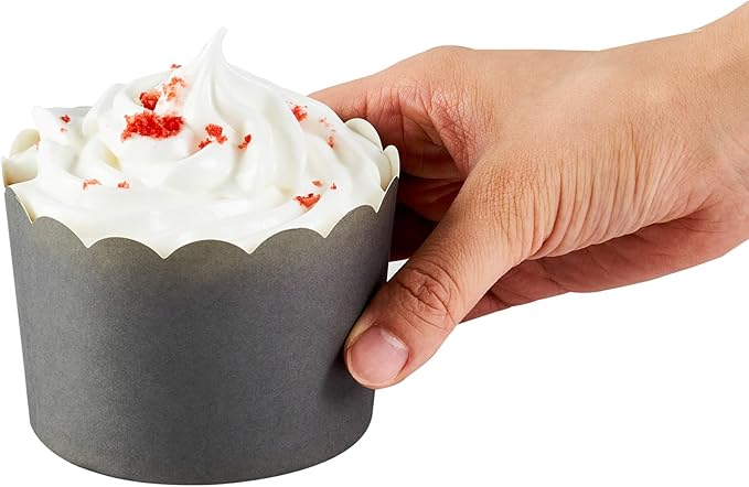 Panificio 10 Ounce Cupcake Wrappers, 200 Scalloped Baking Cups - Oven-Ready, Greaseproof, Gray Paper Cupcake Liners, Disposable, For Birthdays, Baby Showers, Or Weddings - Restaurantware (200 Pack)