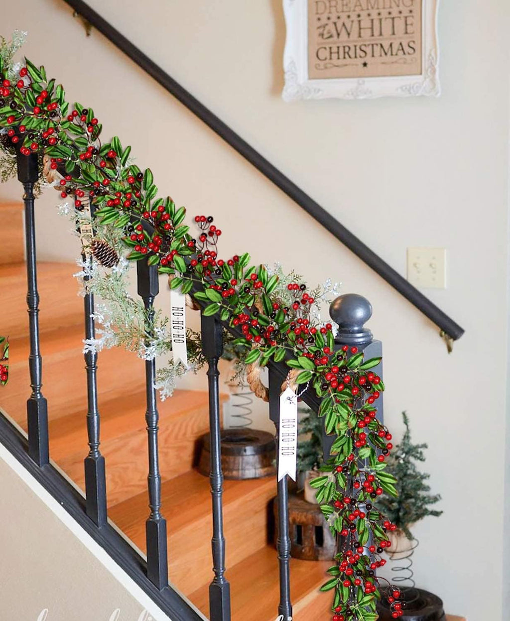 5.83 ft red berry christmas garland with pine, close-up detail