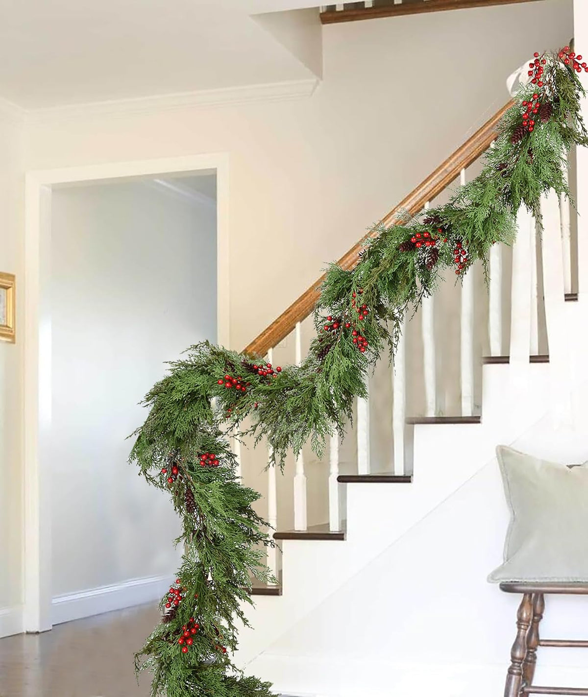 Christmas Pine Garland, Artificail Greengery Garland Indoor Outdoor Garden Gate Home Decoration for Winter Holiday Home New Year Decor (Green)