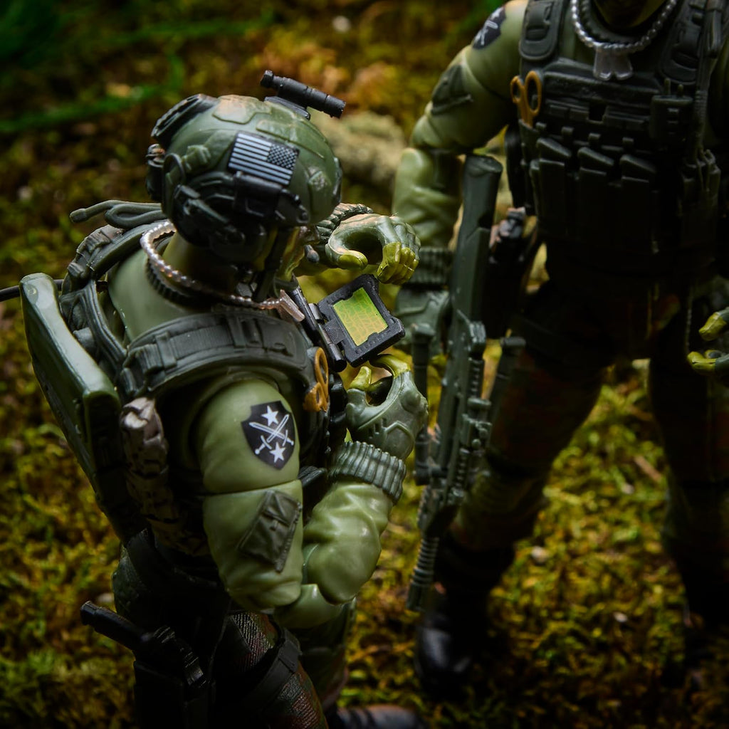g.i. joe classified series legacy collection: action soldier, close-up detail