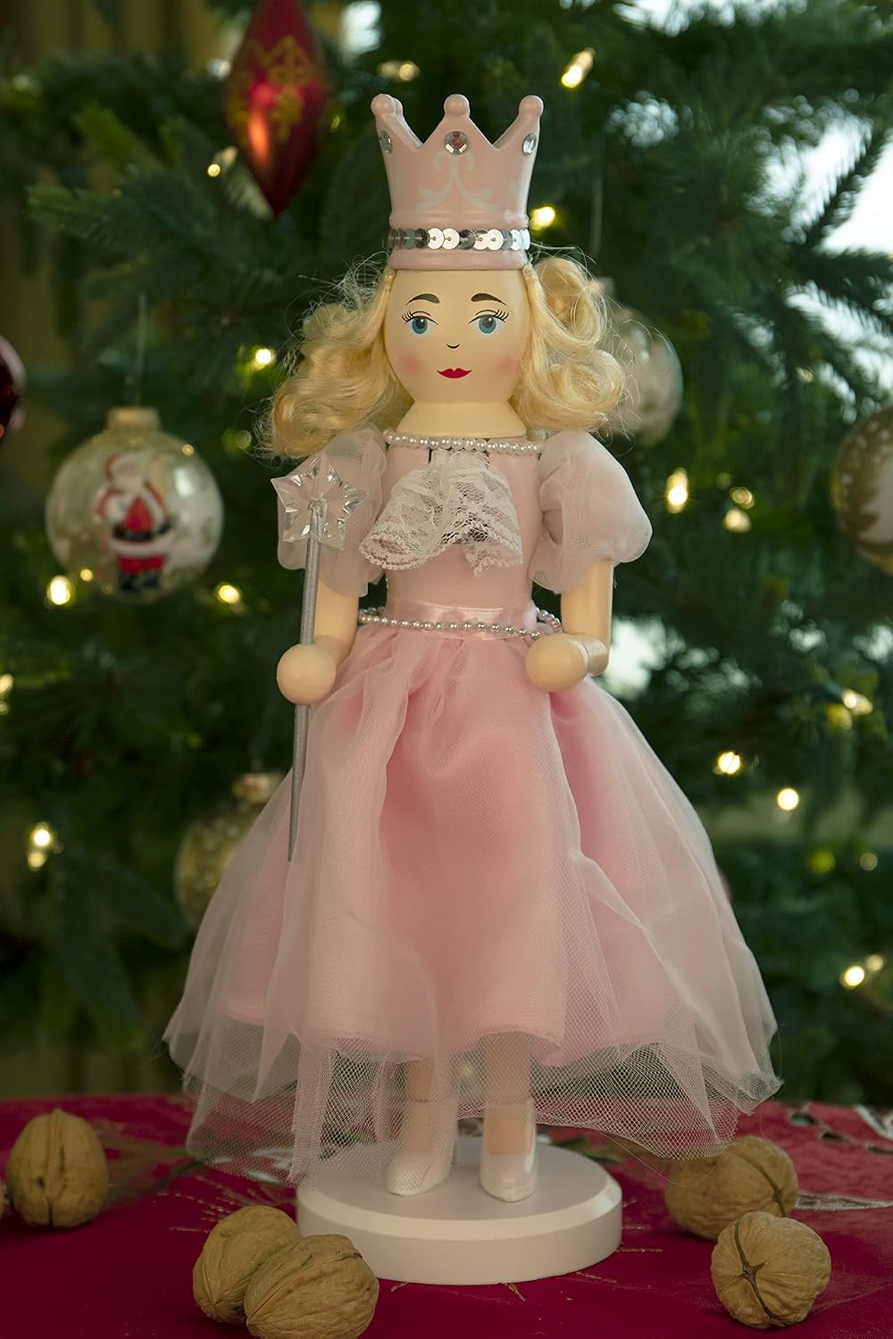 merry christmas co. 14 inch traditional wooden nutcracker, package contents