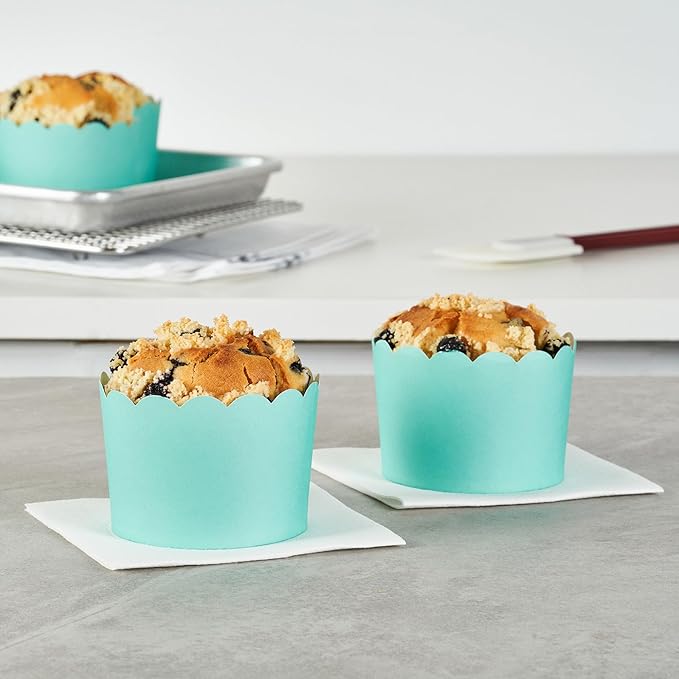 Panificio 10 Ounce Cupcake Wrappers, 200 Scalloped Baking Cups - Oven-Ready, Greaseproof, Turquoise Paper Cupcake Liners, Disposable, For Birthdays, Baby Showers, Or Weddings - Restaurantware (200 Pack)