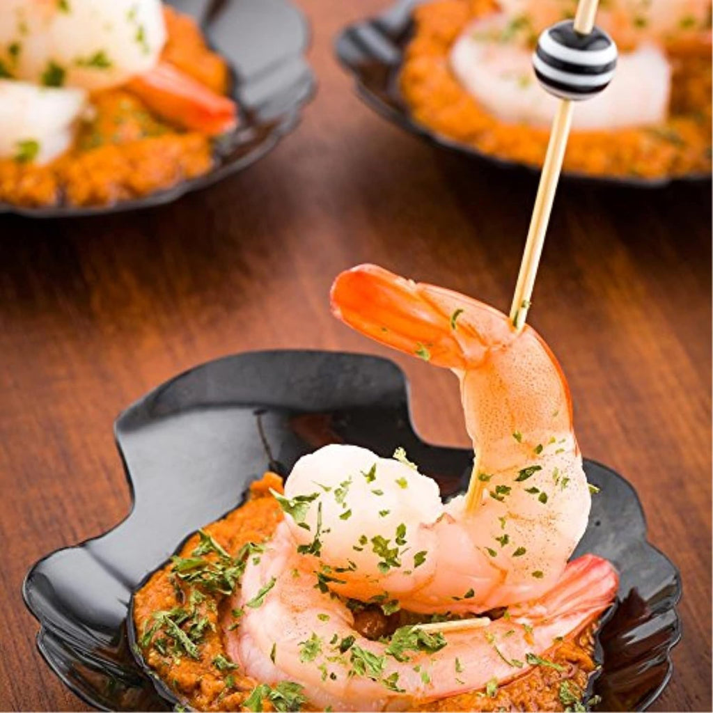 restaurantware 3.3 inch shell appetizer plate 100 disposable, close-up detail