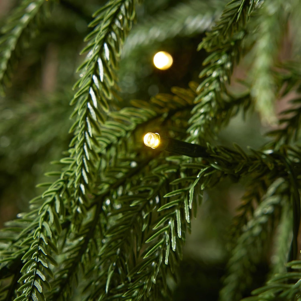 6FT Prelit Christmas Tree,Tall Xmas Tree with Lights