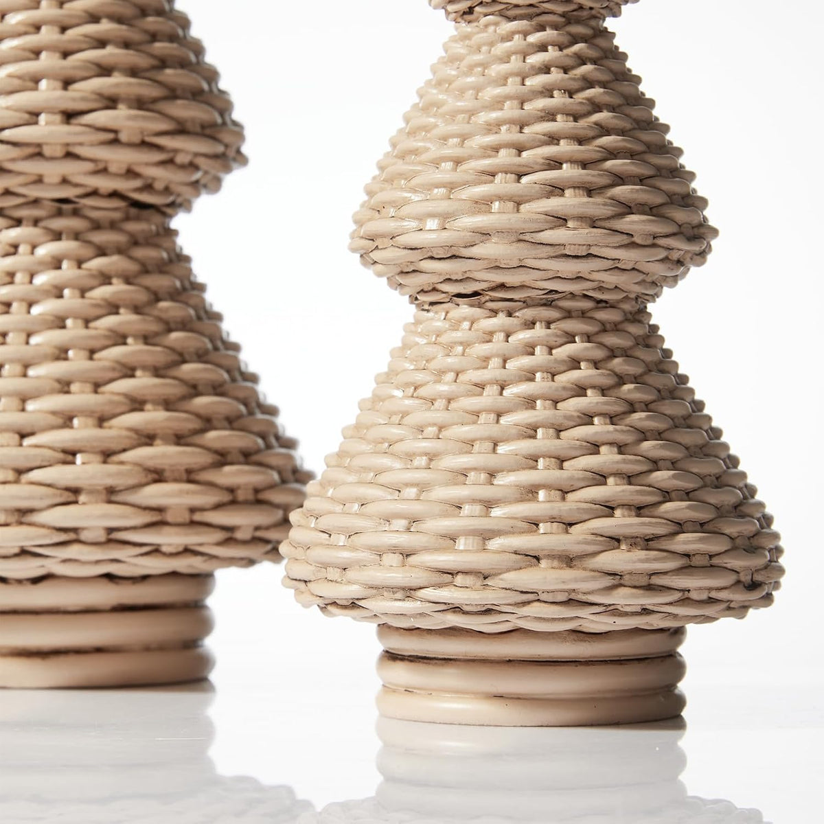 dn deconation brown christmas tree figurines, natural rattan on a desk or shelf