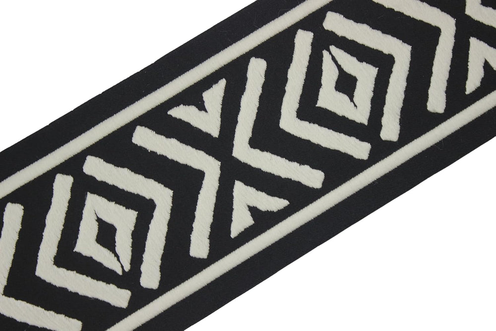 3.8 Yard Spool 3.93 inches White Black Geometric Embroidered Curtain Trim Jac...