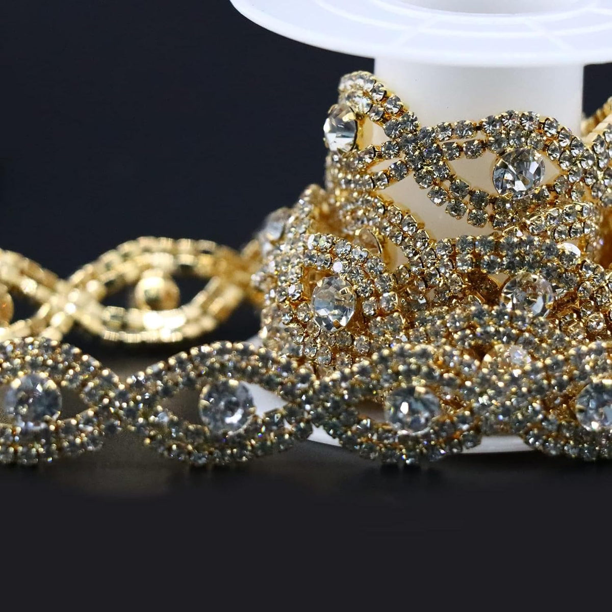 jerler 2 yards crystal 2mm rhinestone trim close showing dimensions