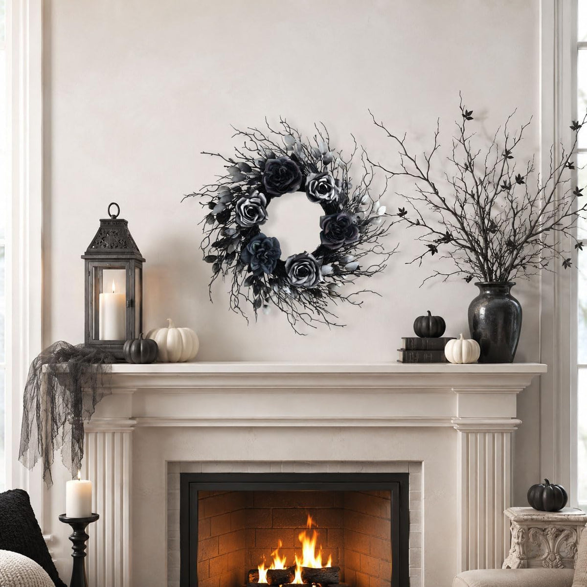 22 inch black and silver halloween wreath with, package contents