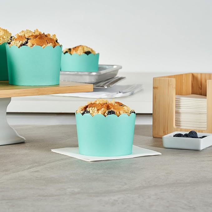 Panificio 10 Ounce Cupcake Wrappers, 200 Scalloped Baking Cups - Oven-Ready, Greaseproof, Turquoise Paper Cupcake Liners, Disposable, For Birthdays, Baby Showers, Or Weddings - Restaurantware (200 Pack)