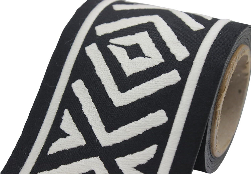 3.8 Yard Spool 3.93 inches White Black Geometric Embroidered Curtain Trim Jac...