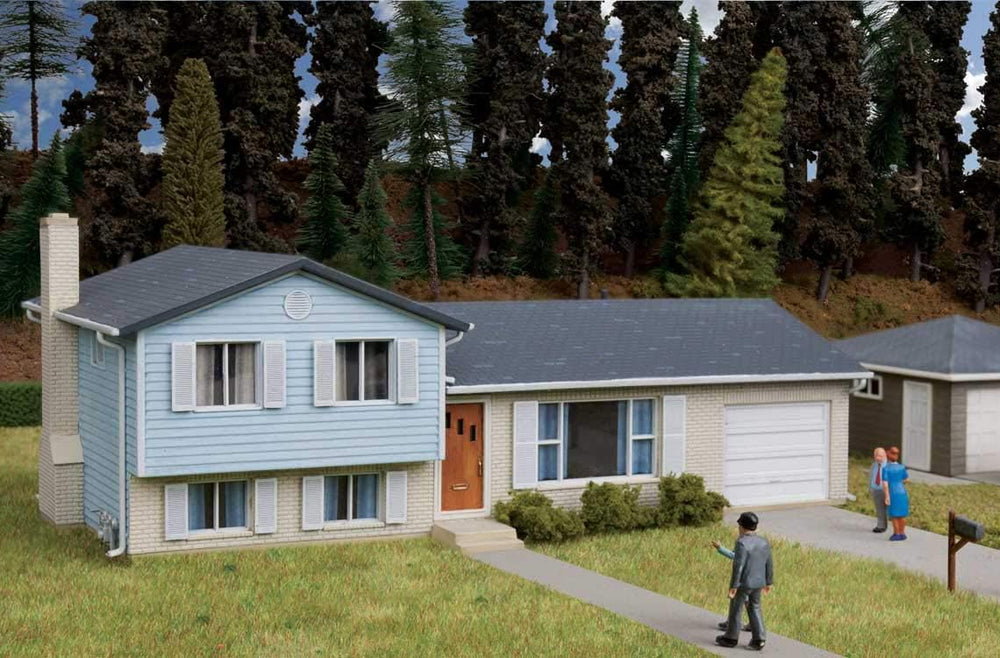 Walthers Cornerstone Split-Level House 933-3794 HO Scale Model Railroad - Str...