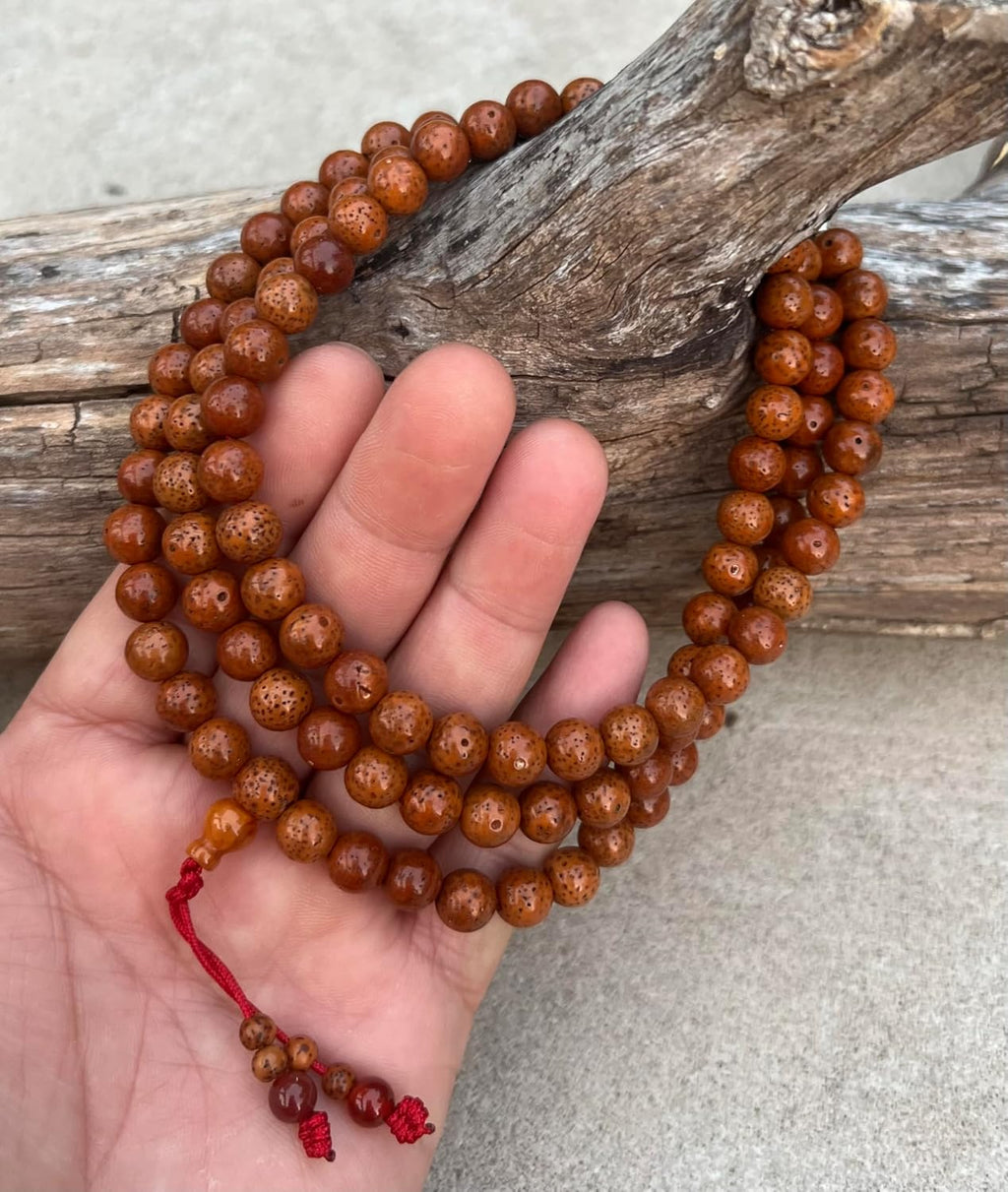 DharmaObjects Tibetan MEDITATION 108 Beads Lotus Seed MALA For Compassion
