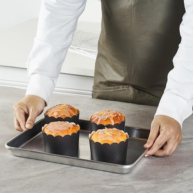 Panificio 10 Ounce Cupcake Wrappers, 200 Scalloped Baking Cups - Oven-Ready, Greaseproof, Black Paper Cupcake Liners, Disposable, For Birthdays, Baby Showers, Or Weddings - Restaurantware (200 Pack)