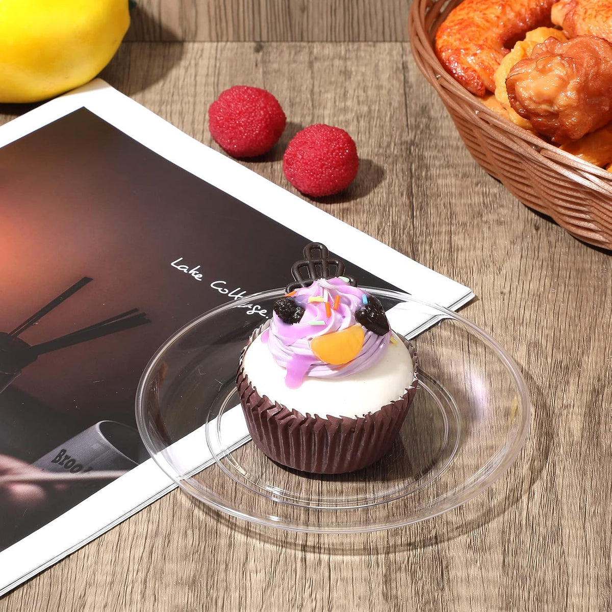 mimorou 200 pcs clear plastic dessert plates 5.5, close-up detail