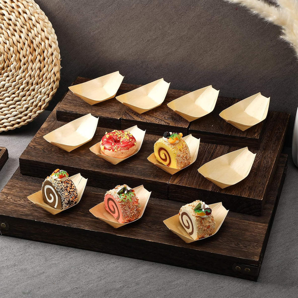 newtay 500 pcs bamboo boat plates for appetizer, close-up detail