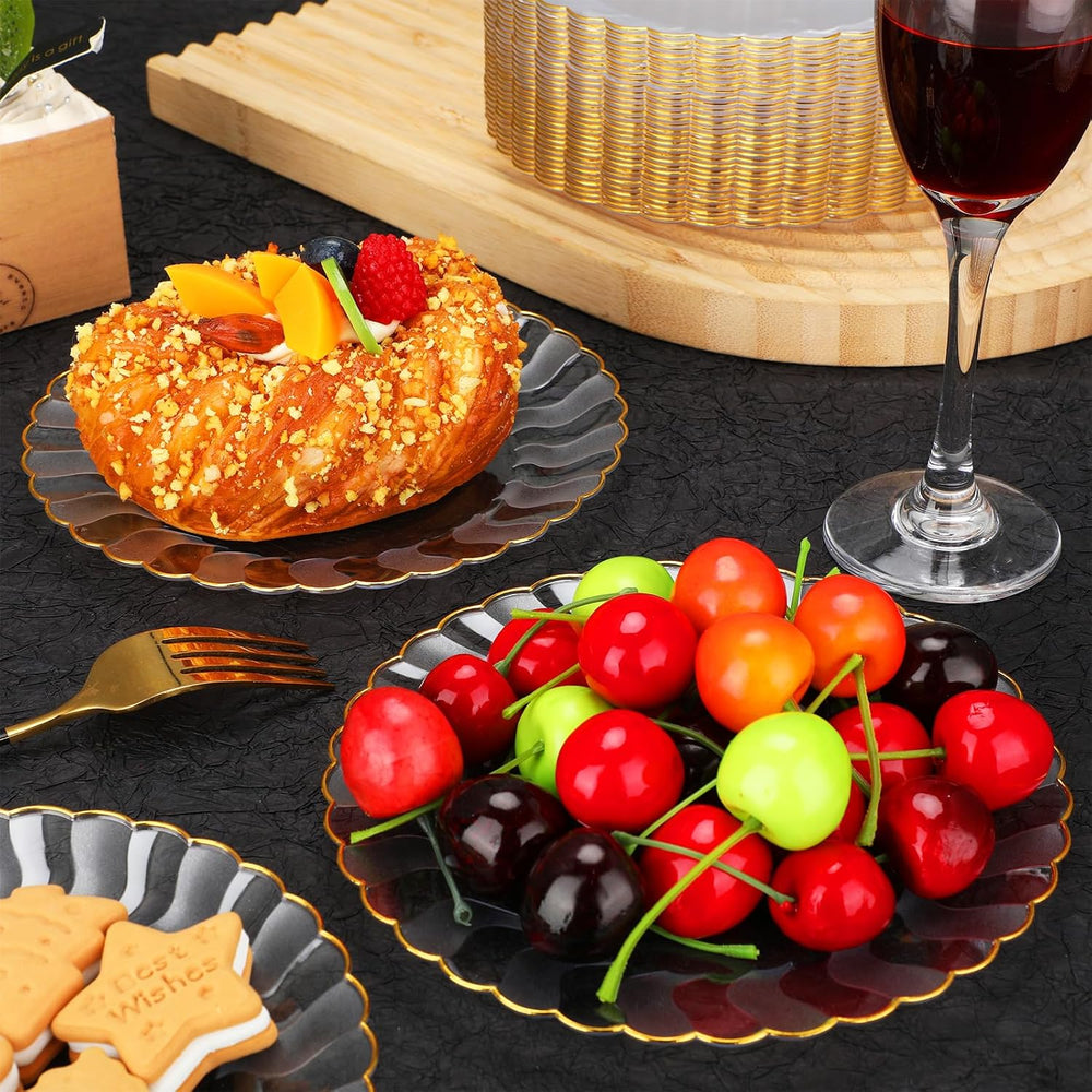 Hushee 100 Pcs 6'' Plastic Plates with Gold Trim Dessert Plates, Clear