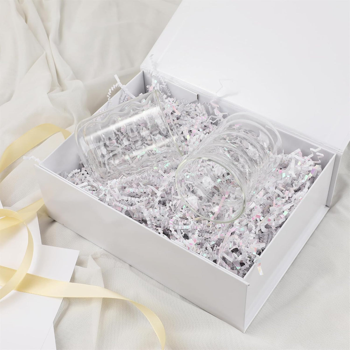 white gift box,13x11x5.3 large gift boxes with lids, package contents