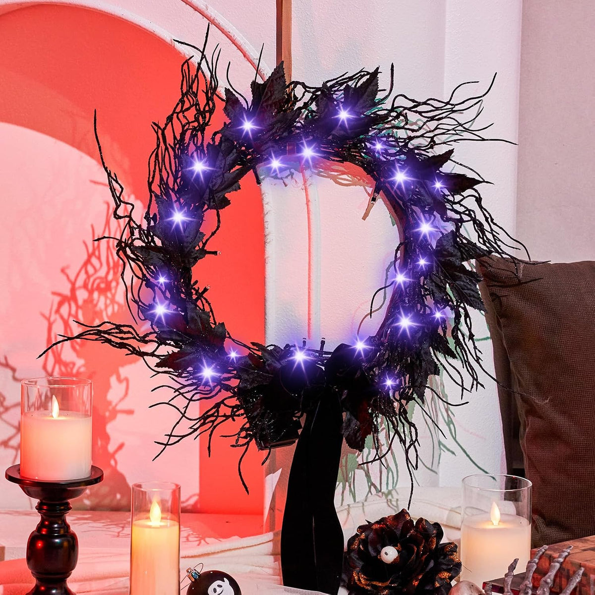 jornoy 16inch led halloween wreath with battery timer, close-up detail