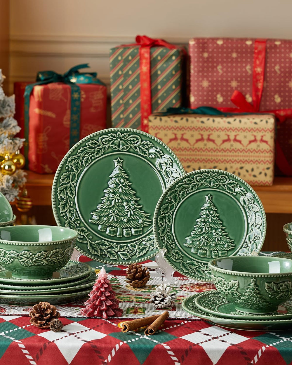 Christmas Tree Salad Plates, 8 Inch Ceramic Plate Set of 6