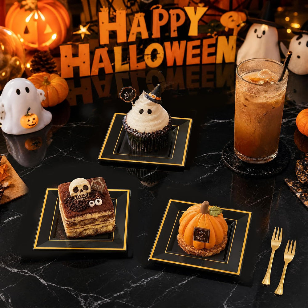 200PCS Black and Gold Plastic Dessert Plates for Halloween Parties