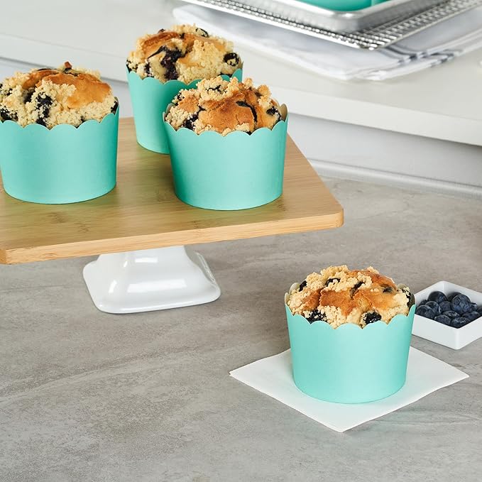 Panificio 10 Ounce Cupcake Wrappers, 200 Scalloped Baking Cups - Oven-Ready, Greaseproof, Turquoise Paper Cupcake Liners, Disposable, For Birthdays, Baby Showers, Or Weddings - Restaurantware (200 Pack)