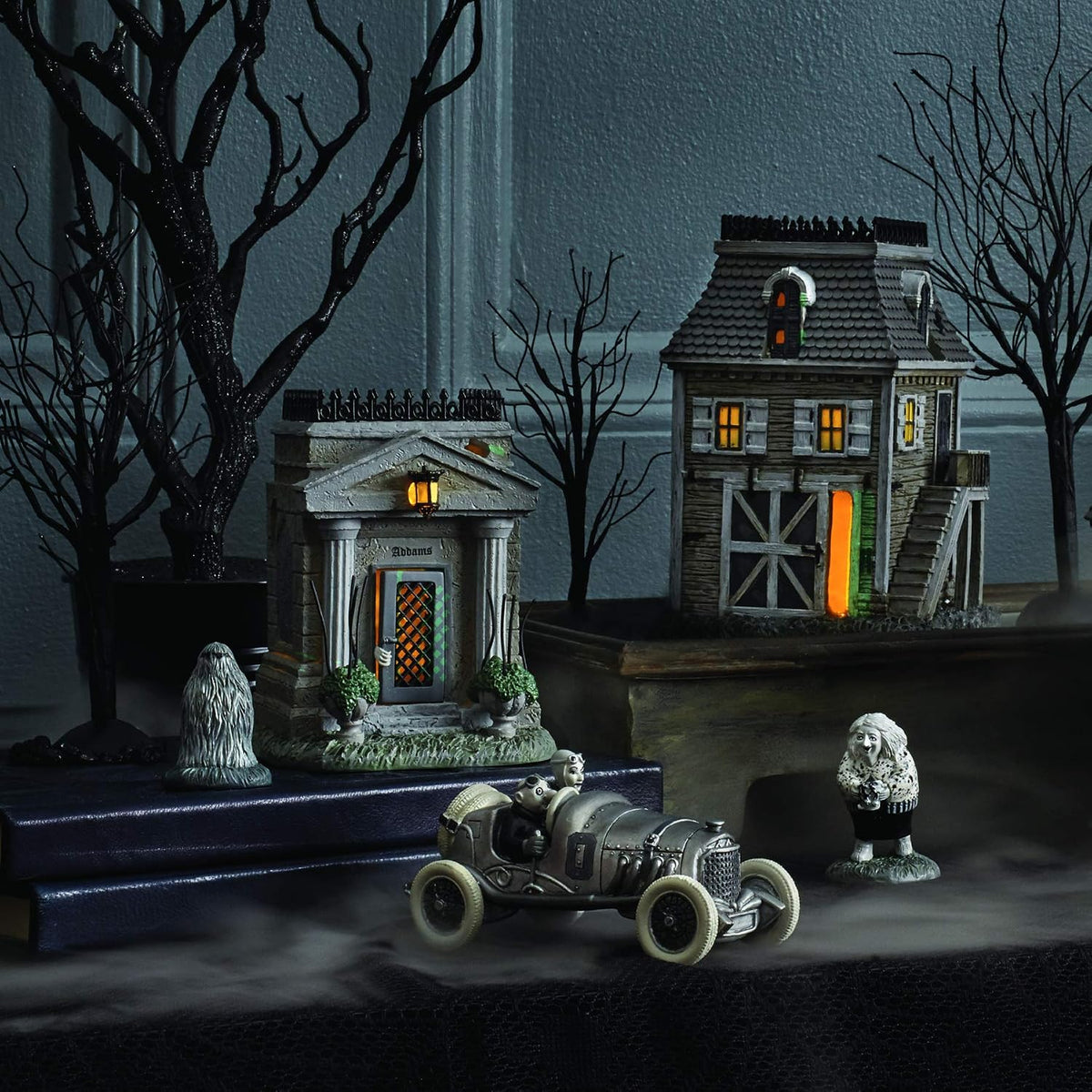 department 56 the addams family village carriage house, close-up detail