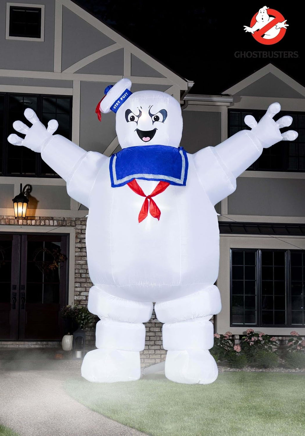 fun costumes ghostbusters inflatable stay puft marshmallow man, close-up detail