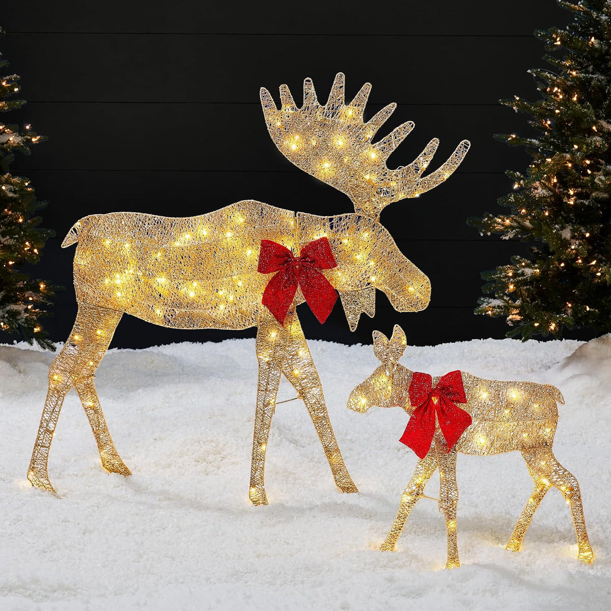 Best Choice Products 2D Moose Family Outdoor 2Pc Christmas Yard Décor, 4ft Lighted Yard Set Prelit All-Weather w/ 125 LEDs, Ground Stakes - Gold