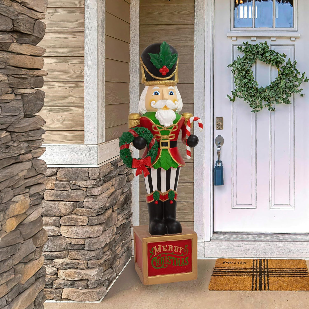 Sunnydaze Karl the 4ft Giant Nutcracker Statue, Christmas Decoration, Resin
