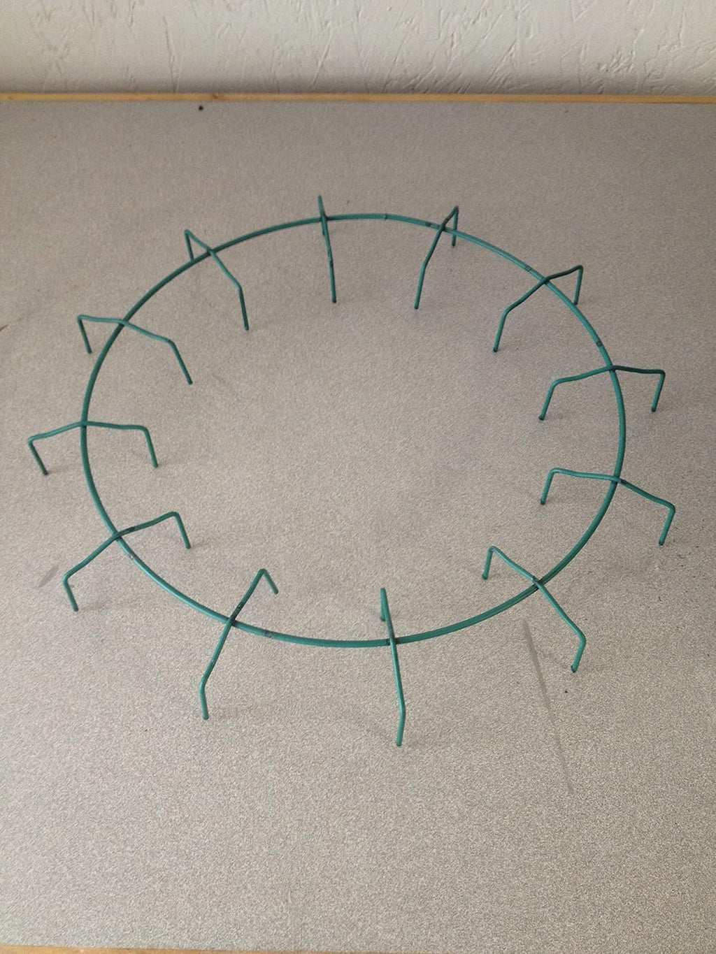 12 inch wreath form, (qty. 10) 12" wire shown in use