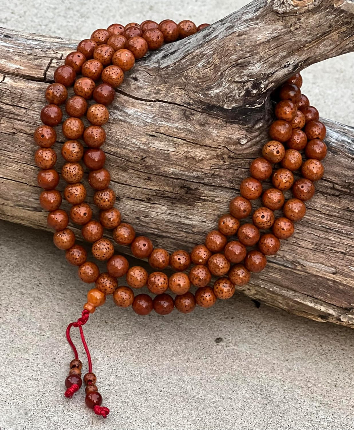 DharmaObjects Tibetan MEDITATION 108 Beads Lotus Seed MALA For Compassion